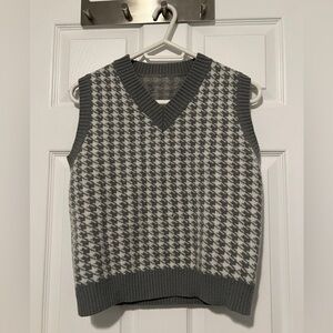 Gray Houndstooth Men's Sweater Vest